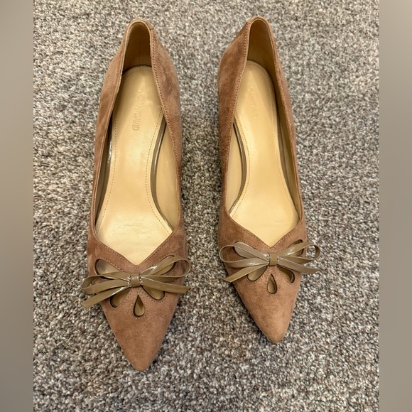Joan & David Shoes - Joan & David Tan Suede Pointed-Toe Pumps with Bow Accent Kitten Heel 8